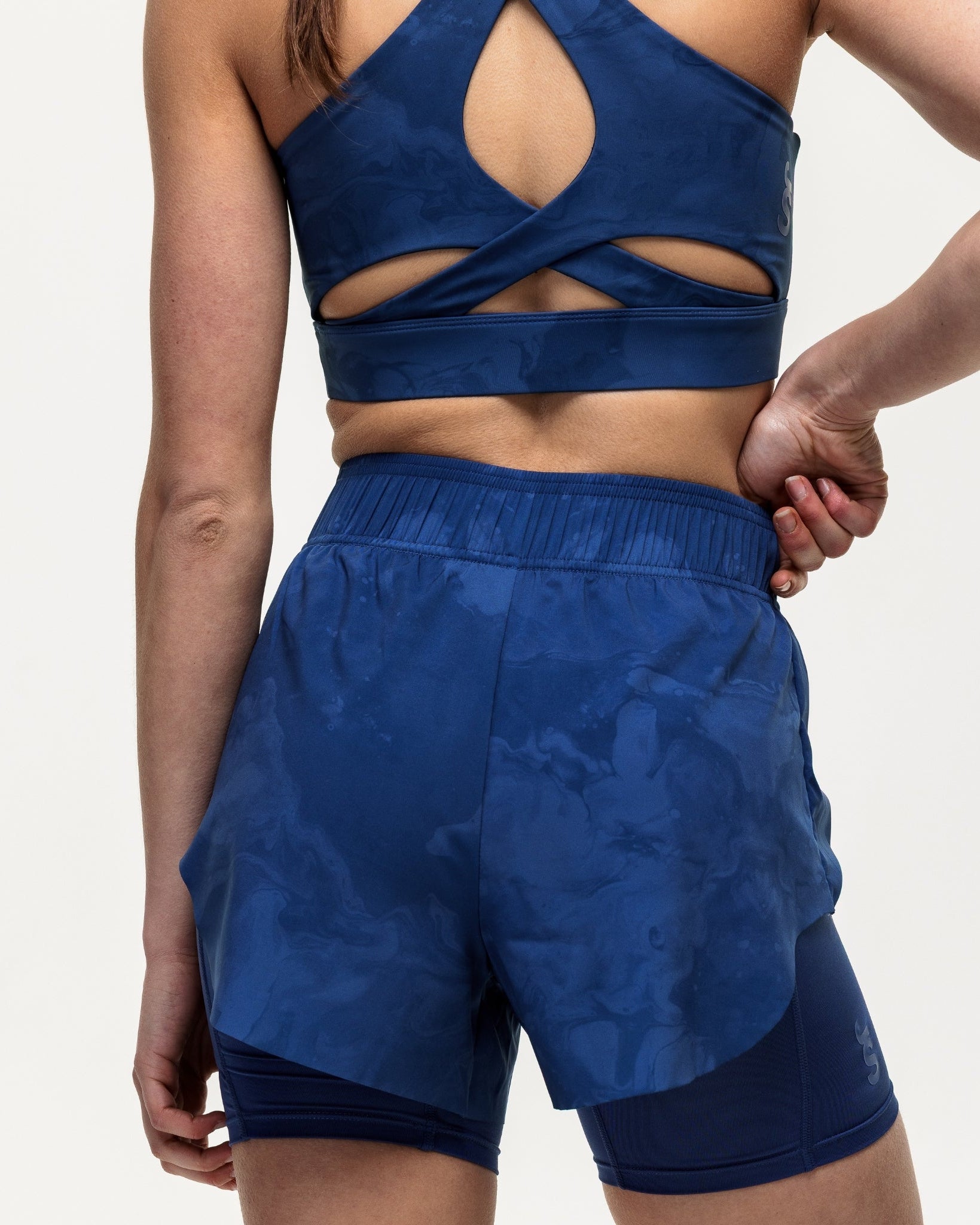 Run The Distance 2-in-1 Shorts - Indigo Marble