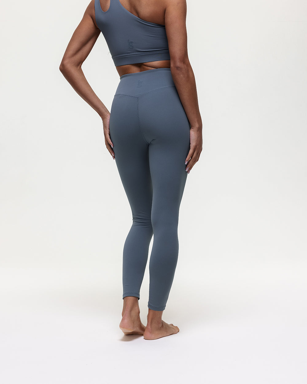 Shala Leggings - Graphite