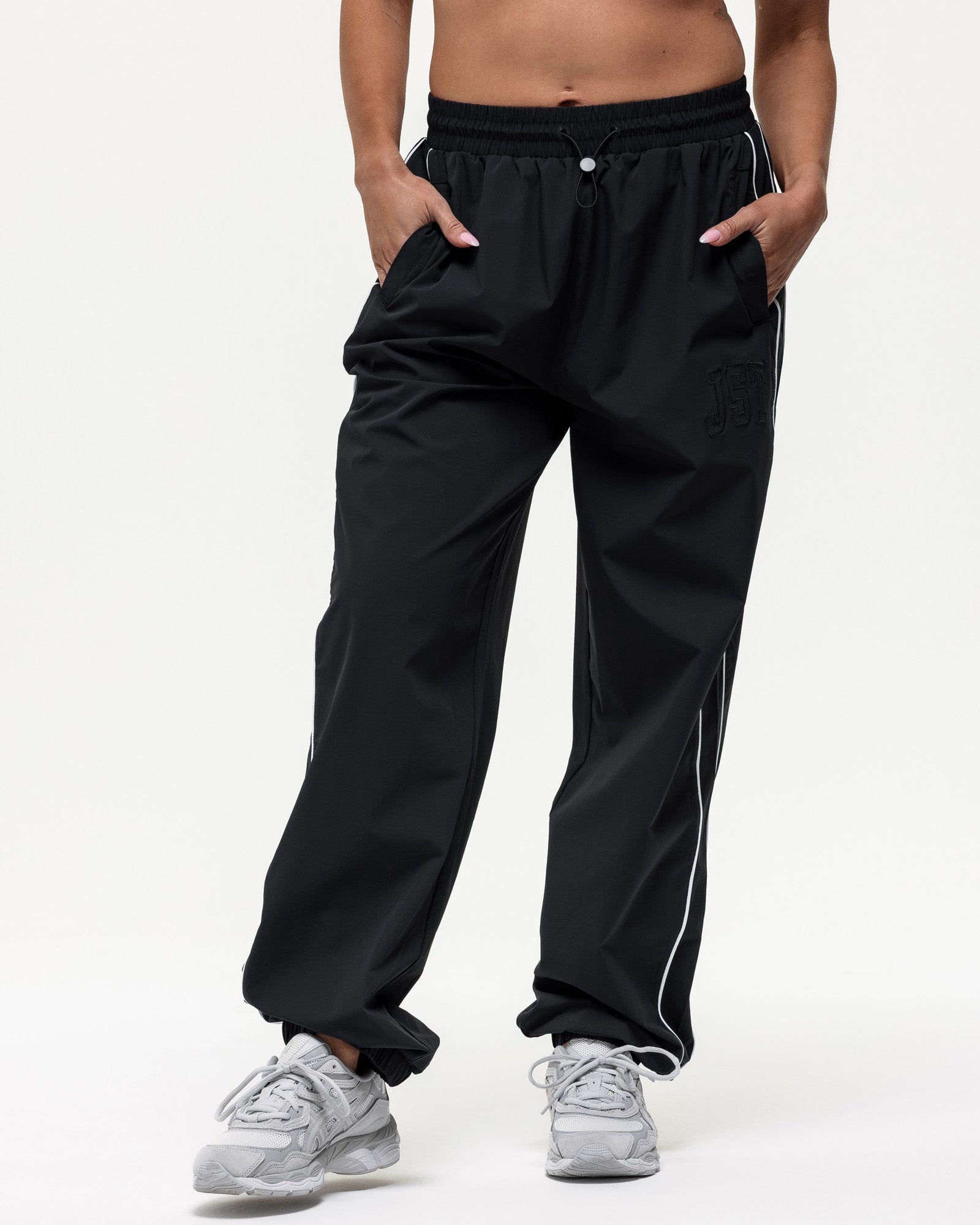 Courtside Track Pants - Black/White