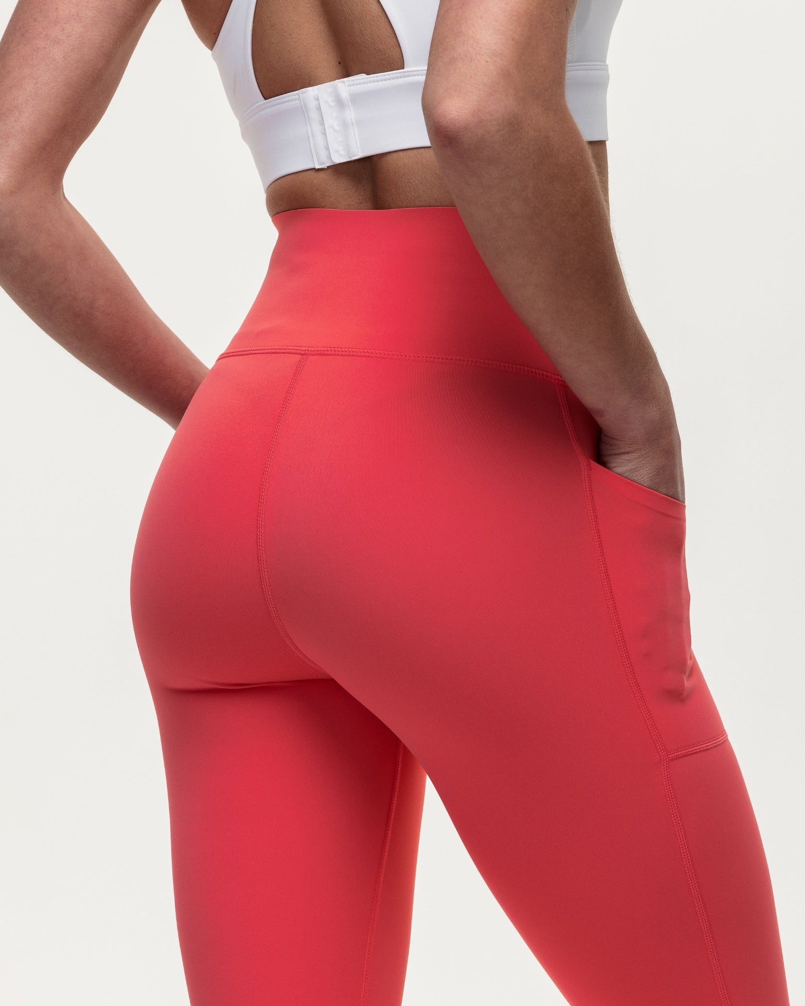 Sculpt 7/8 High Rise Training Leggings - Coral